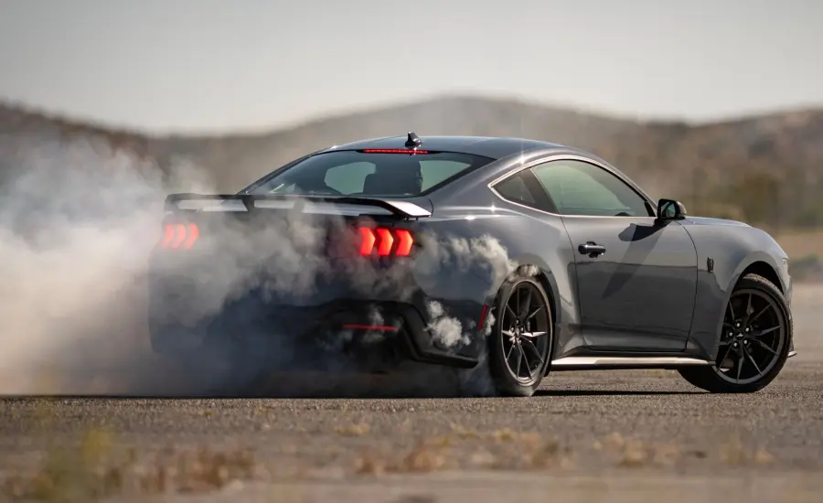 Ford Mustang Dark Horse Dark Horse - foto 4