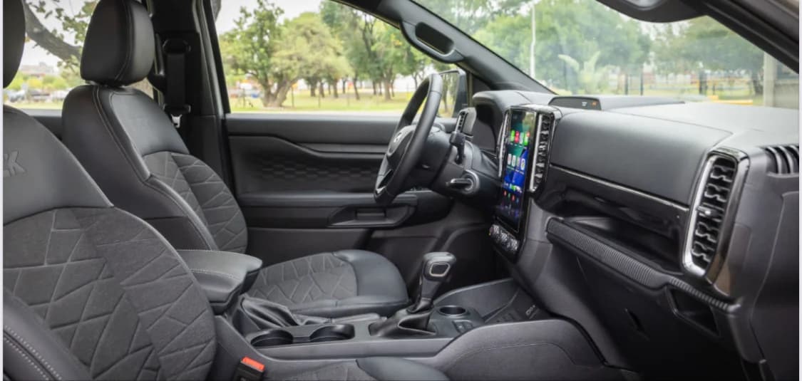 Ford Ranger Black 4x4 - foto 6