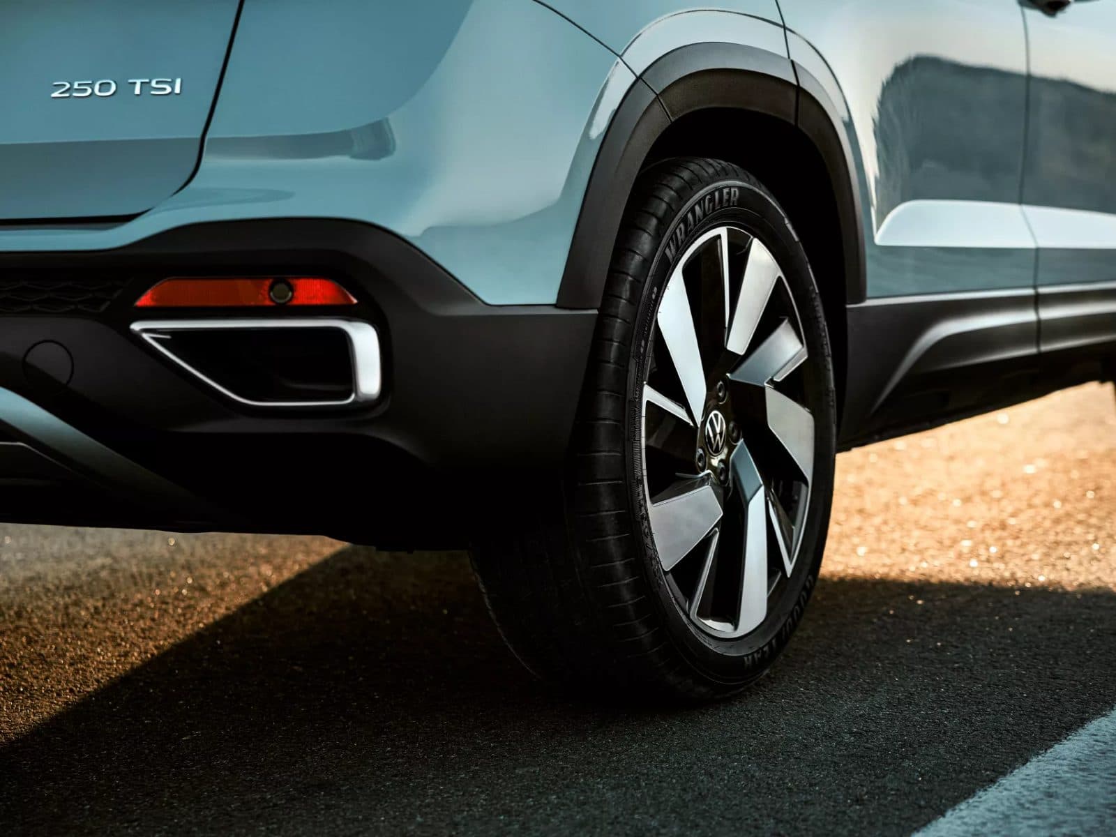 Volkswagen Taos Comfortline AT - foto 3