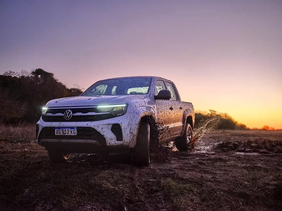 Volkswagen Amarok 2.0 Trendline MT 4x2 - foto 1
