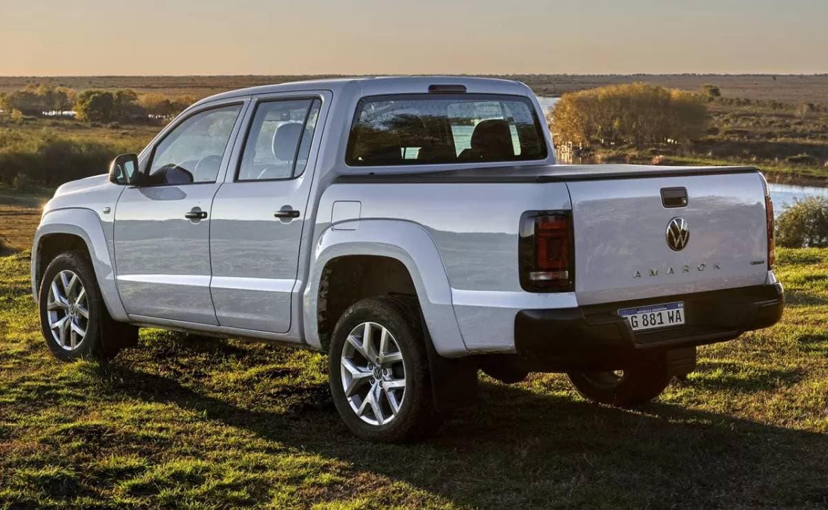 Volkswagen Amarok 2.0 Trendline MT 4x2 - foto 2