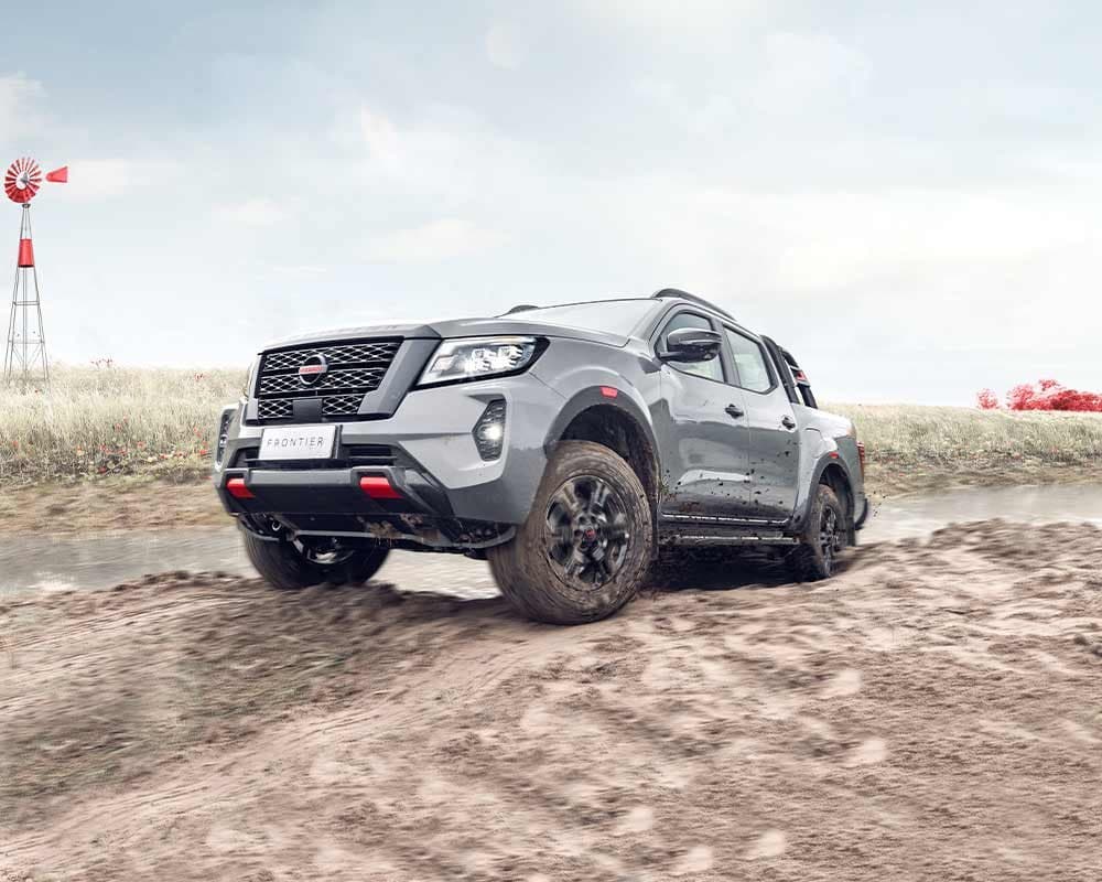 Nissan Frontier XE 4x2 MT - foto 3