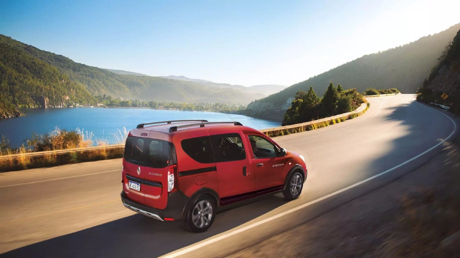 Renault Kangoo Stepway 1.6 SCe - foto 2