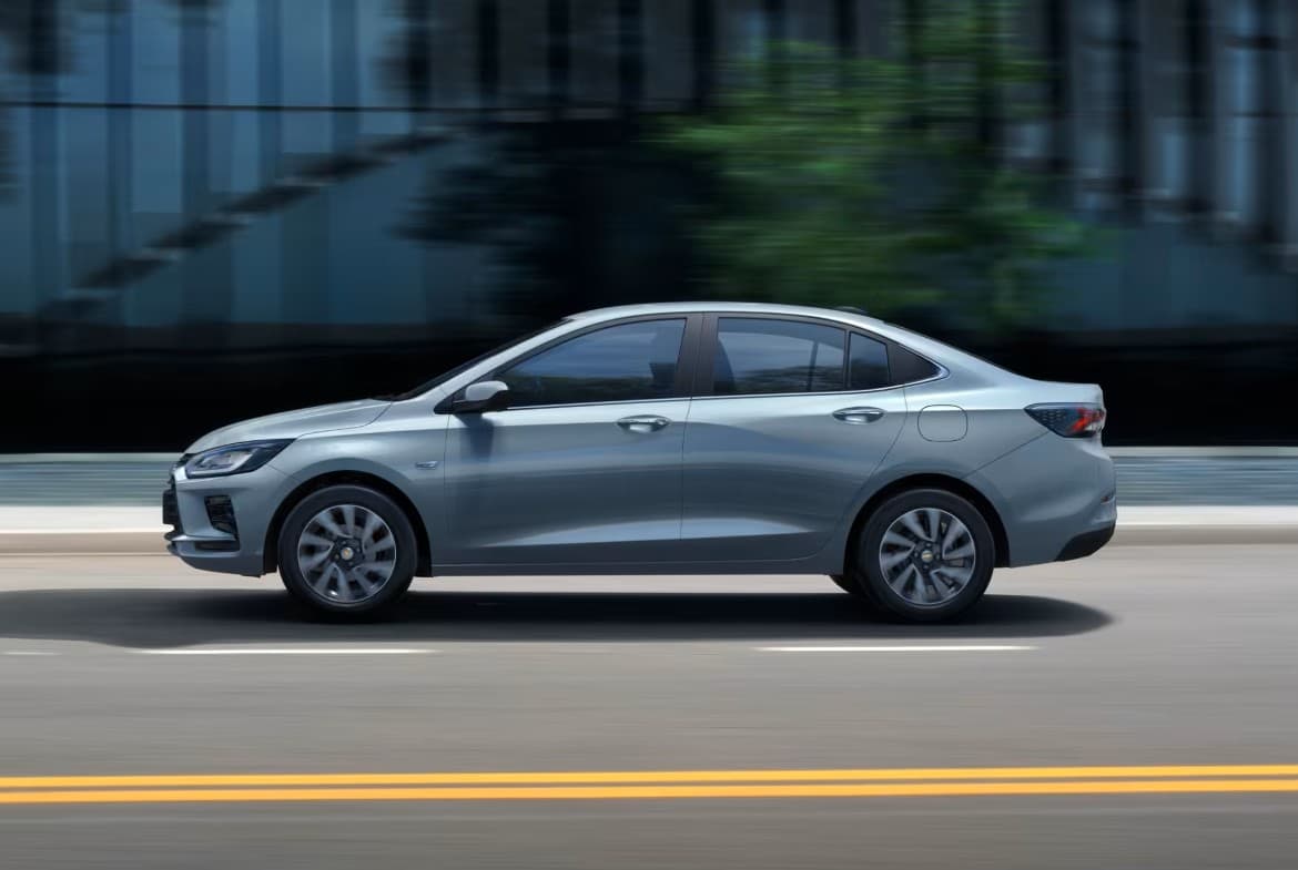 Chevrolet Onix Plus LTZ AT - foto 5
