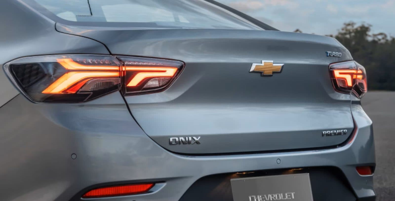 Chevrolet Onix Plus LTZ AT - foto 6