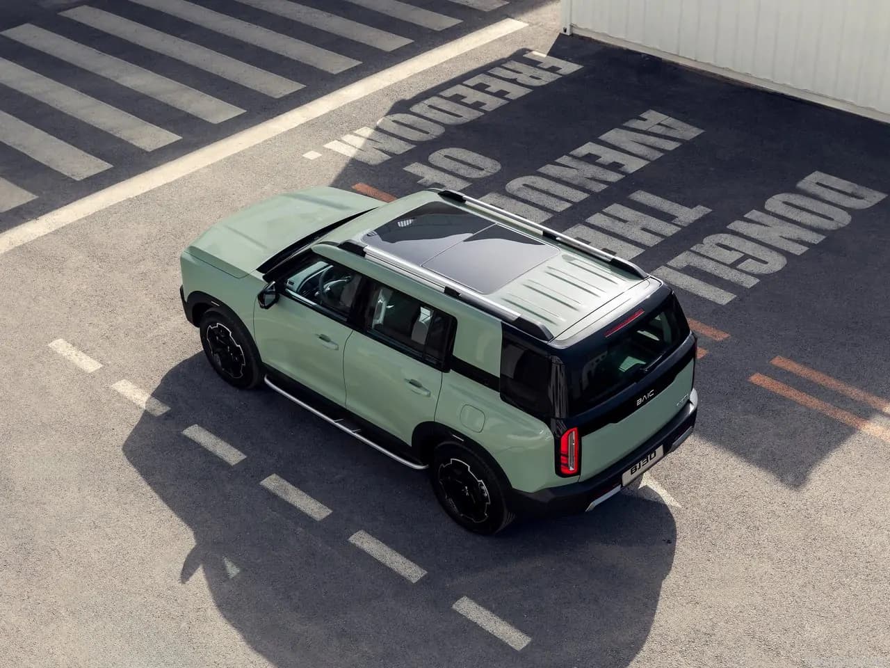 BAIC BJ30 Hybrid 1.5T 4WD - foto 3