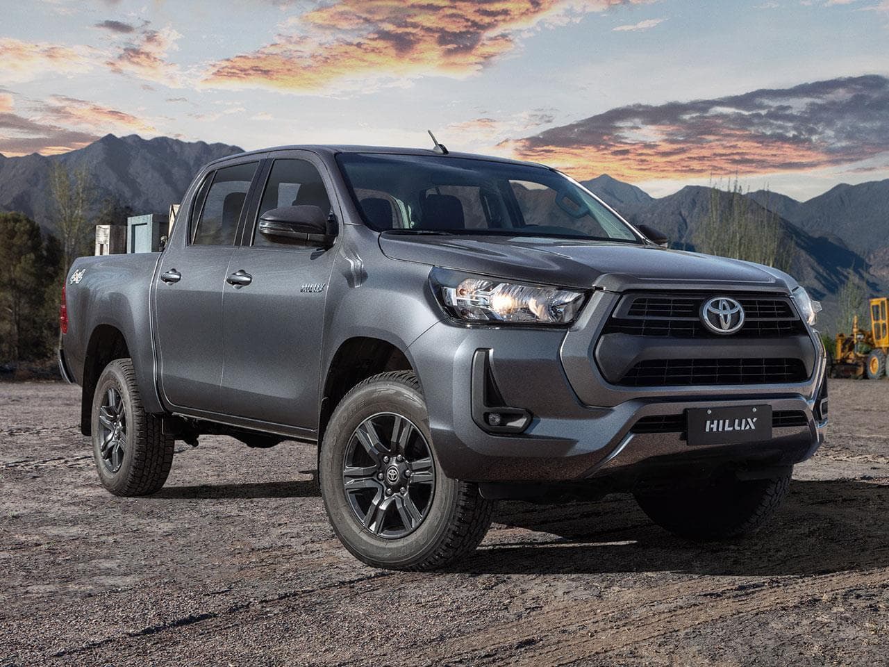 Toyota Hilux DX/SR Cabina Doble SR 4x2 AT - foto 1