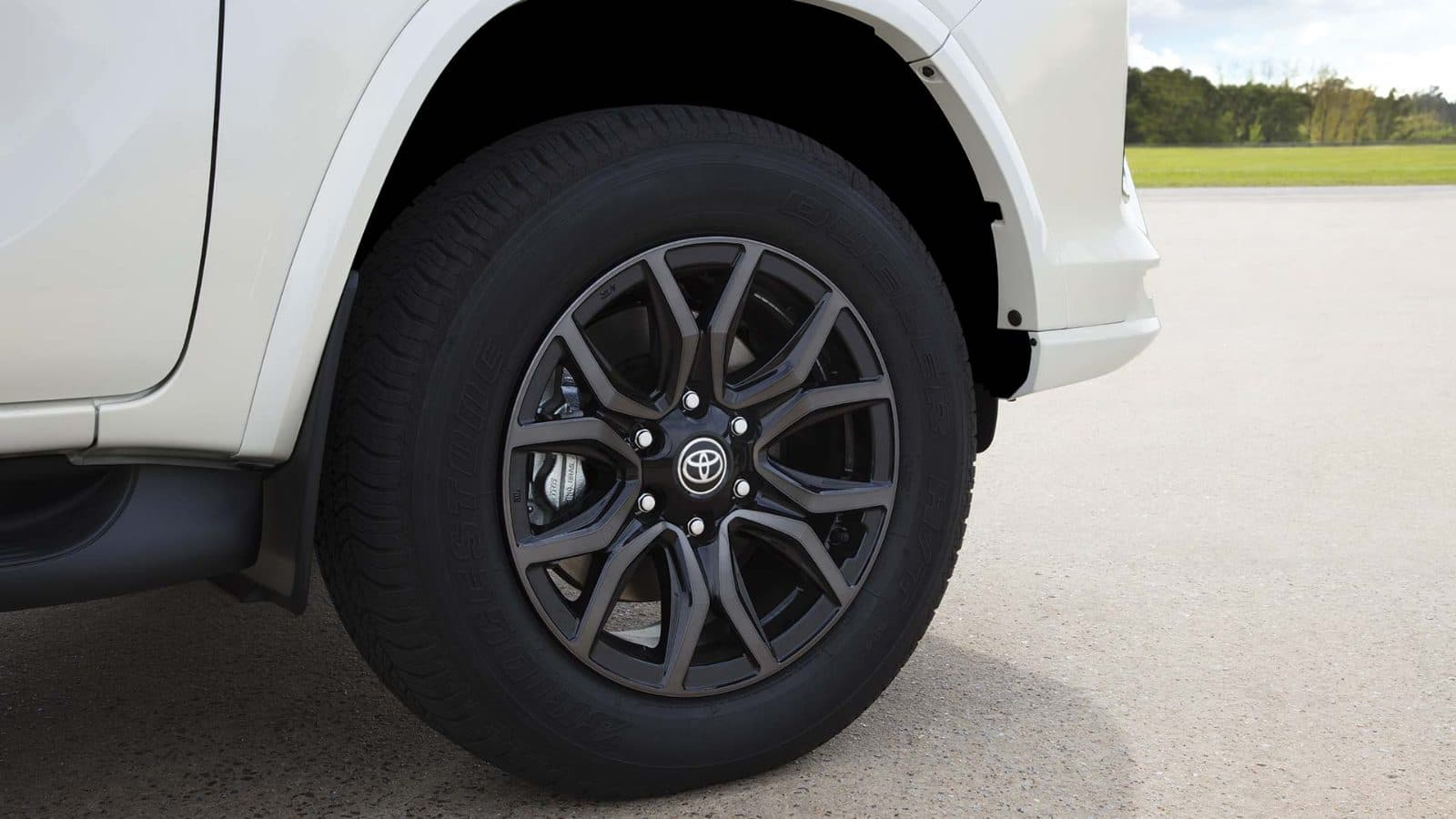 Toyota SW4 GR Sport SW4 GR-S - foto 4