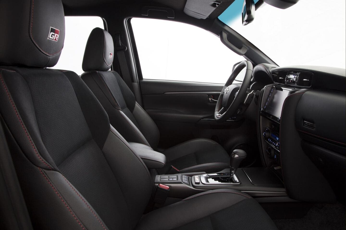 Toyota SW4 GR Sport SW4 GR-S - foto 6
