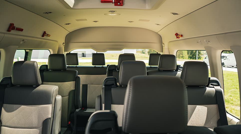 Toyota Hiace Commuter 2.0 TDI 6AT 14A - foto 6