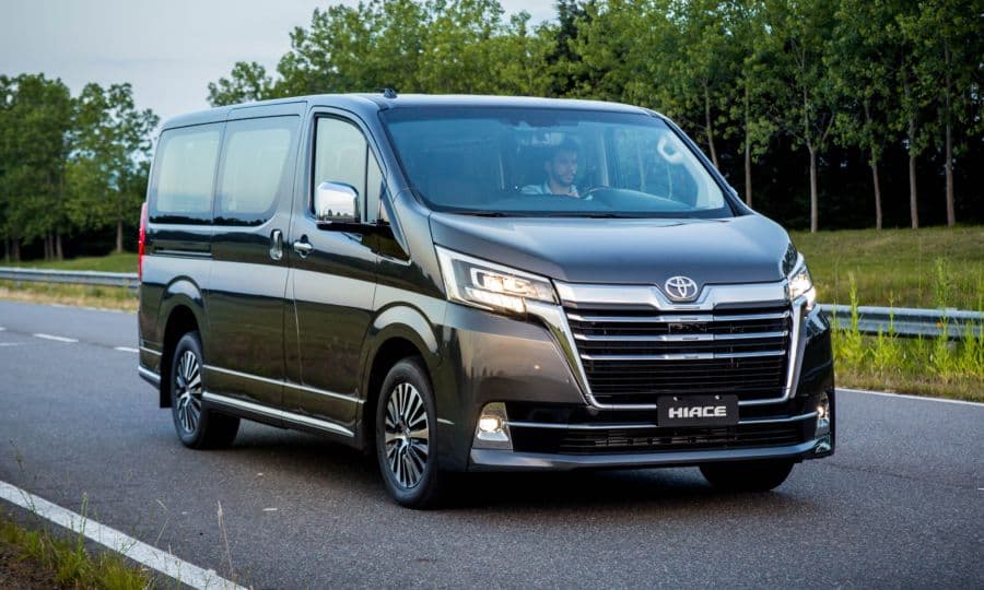 Toyota Hiace Wagon 2.8 TDI 6AT 10A - foto 1