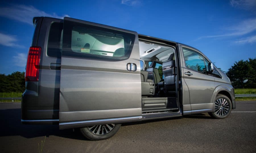 Toyota Hiace Wagon 2.8 TDI 6AT 10A - foto 3
