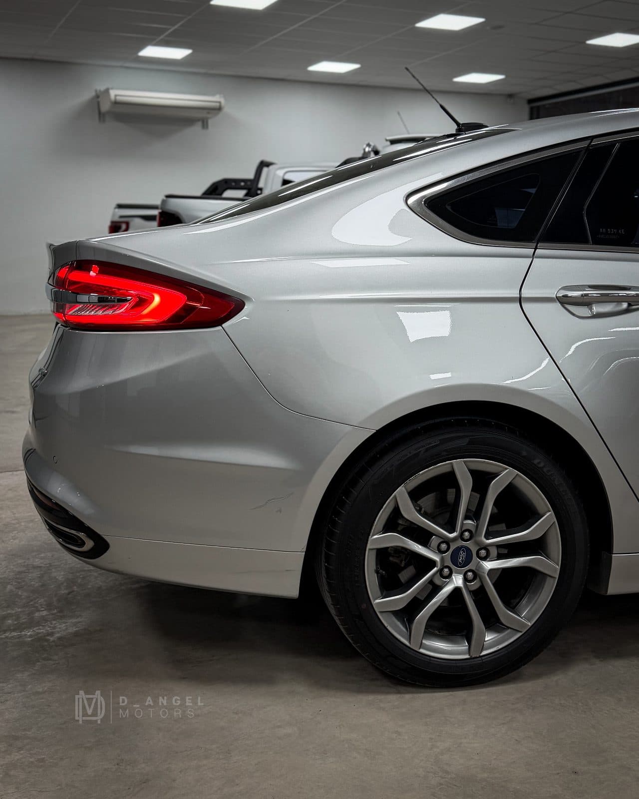 Ford Mondeo - foto 11