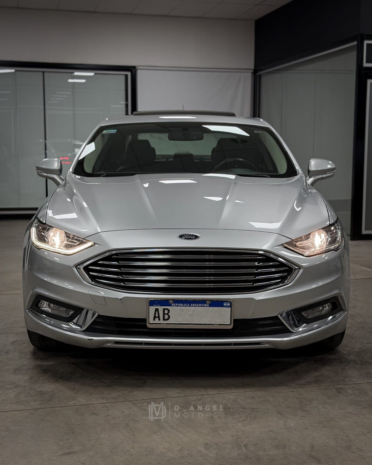 Ford Mondeo - foto 14