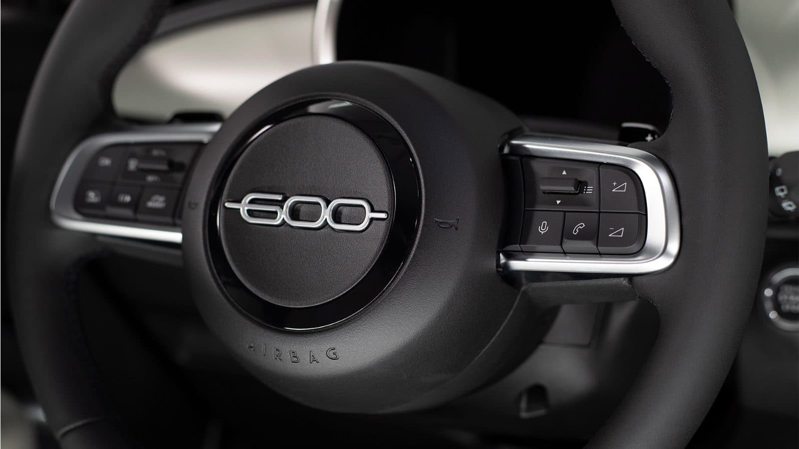 Fiat 600 Hybrid 600 Hybrid 1.2L eDCT AT6 - foto 9